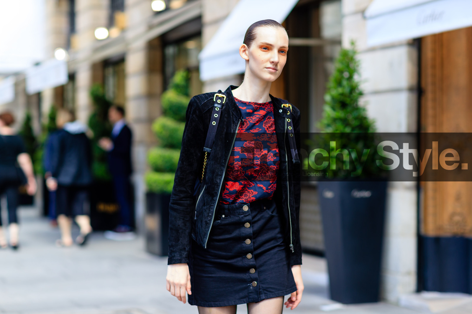 atmosphere details, AUTUMN WINTER 2016-2017, AW 16-17, black denim, black jacket, black skirt, denim skirt, detail, FALL WINTER 2016-2017, fashion week, floral, flower, frenchystyle, FW, FW 16-17, HAUTE COUTURE, horizontal, jonathan paciullo, MENSWEAR, model, PARIS, PFW, printed top, pulled back hair, red top, street style, suede jacket, wet hair