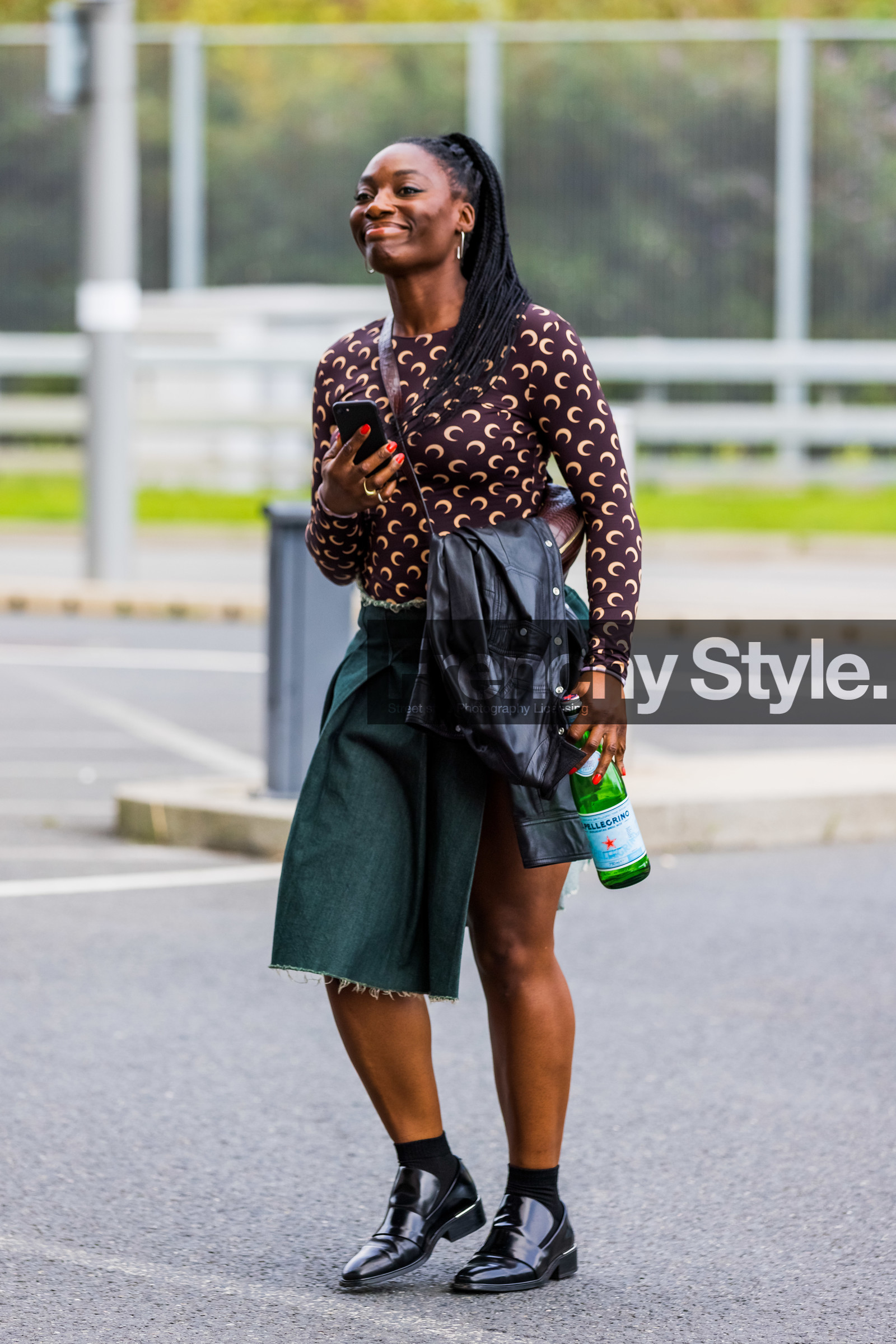 blazer, crossbody, second skin, marine serre, crossbody bag, mocassins, midi skirt, earrings, fashion week, frenchystyle, FW, jonathan paciullo, street style, SPRING SUMMER 2022, SS 22, LFW, LONDON, vertical, full length