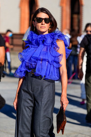purple blouse, blue blouse, sleeveless blouse, ruffle blouse, grey pants, oversize pants, belted pants, rayban sunglasses, alberta ferretti top, fashion week, frenchystyle, FW, jonathan paciullo, street style, MFW, MILAN, SPRING SUMMER 2021, SS 21, vertical, full length