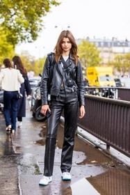 bag, black jacket, black pants, black perfecto, jacket, leather looks, leather pants, leather perfecto, pants, perfecto, prada bag, sneakers, white sneakers, fashion week, frenchystyle, FW, jonathan paciullo, street style, PFW, PARIS, SPRING SUMMER 2022, SS 22, vertical, full length