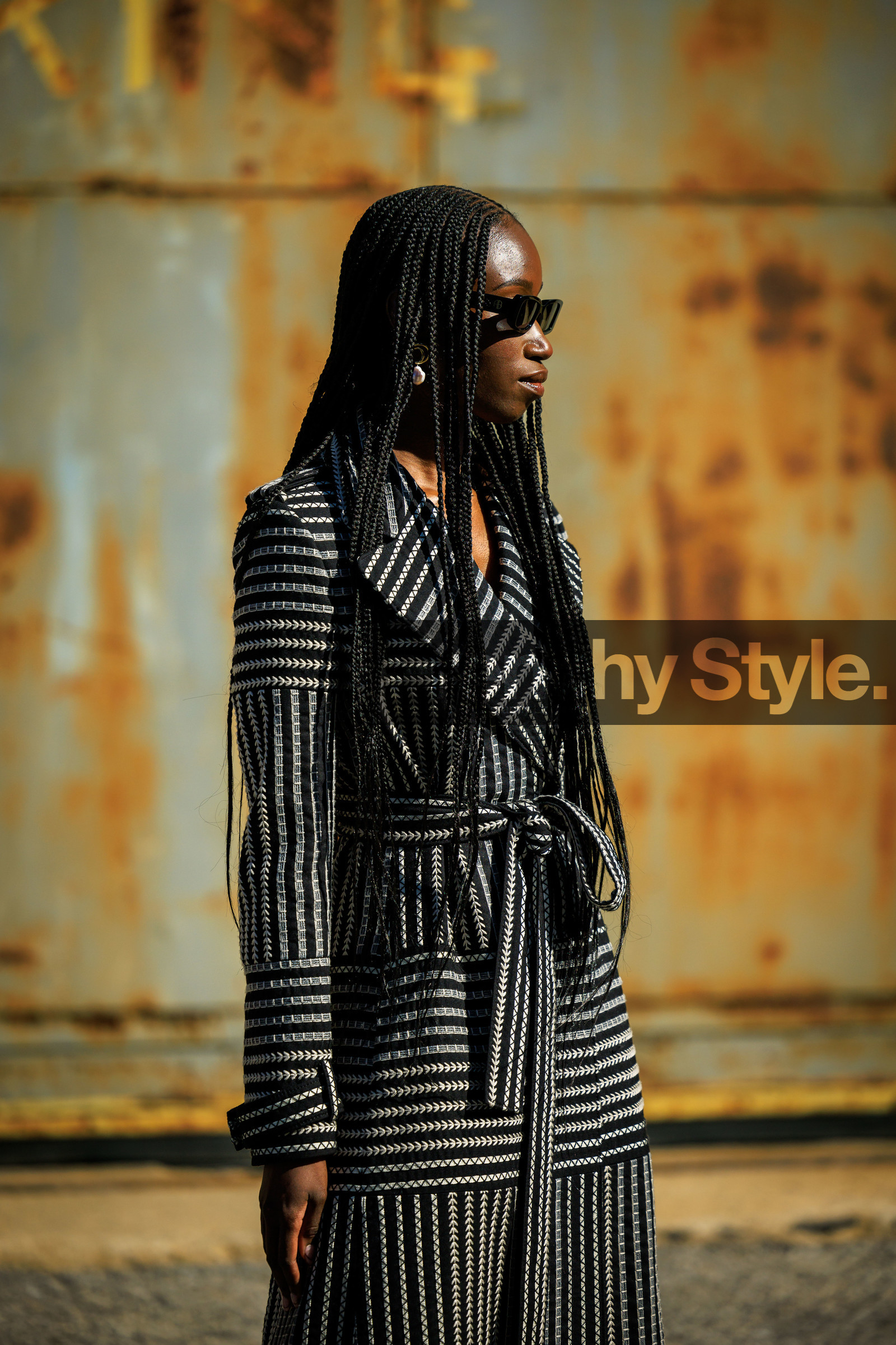 details, long braids, black sunglasses, embroidered trenchcoat, black and white trench, pearl earrings, striped coat, Amy sall, street style, jonathan paciullo, FW, frenchystyle, fashion week, NYFW, NEW YORK, AUTUMN WINTER 2022-2023, FALL WINTER 2022_2023, FW 22-23, vertical, atmosphere details, model