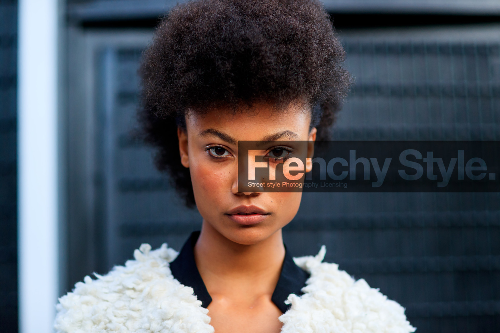 afro, atmosphere details, detail, fashion week, frenchystyle, FW, horizontal, jonathan paciullo, model, NEW YORK, NYFW, skincare, SPRING SUMMER 2018, SS 18, street style, white jacket