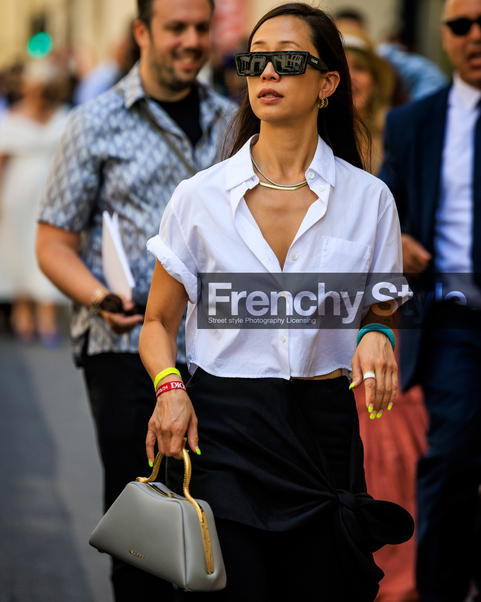 fashion week, frenchystyle, FW, jonathan paciullo, street style, PFW, PARIS, FW 23-24, FALL WINTER 2023-2024, AUTUMN WINTER 2023-2024, HAUTE COUTURE, vertical, atmosphere details, detail
