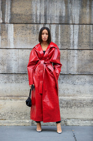 alexandra guerain, red coat, red trench coat, vinyl coat, vinyl pants, vinyl jacket, belted coat, belted jacket, belted trench coat, sheer shoes, prada bag, hand bag, black bag, high heels shoes, plastic shoes, PARIS, PFW, SPRING SUMMER 2020, SS 20, fashion week, frenchystyle, FW, jonathan paciullo, street style, vertical, full length