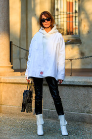 black bag, black pants, fringes, high heels, hoodie, leather bag, leather pants, leather shoes, sunglasses, trousers, umit benan, white boots, white jacket, white sweater, fashion week, frenchystyle, FW, jonathan paciullo, street style, MFW, MILAN, AUTUMN WINTER 2018-2019, FALL WINTER 2018-2019, FW 18-19, vertical, full length, ece sukan