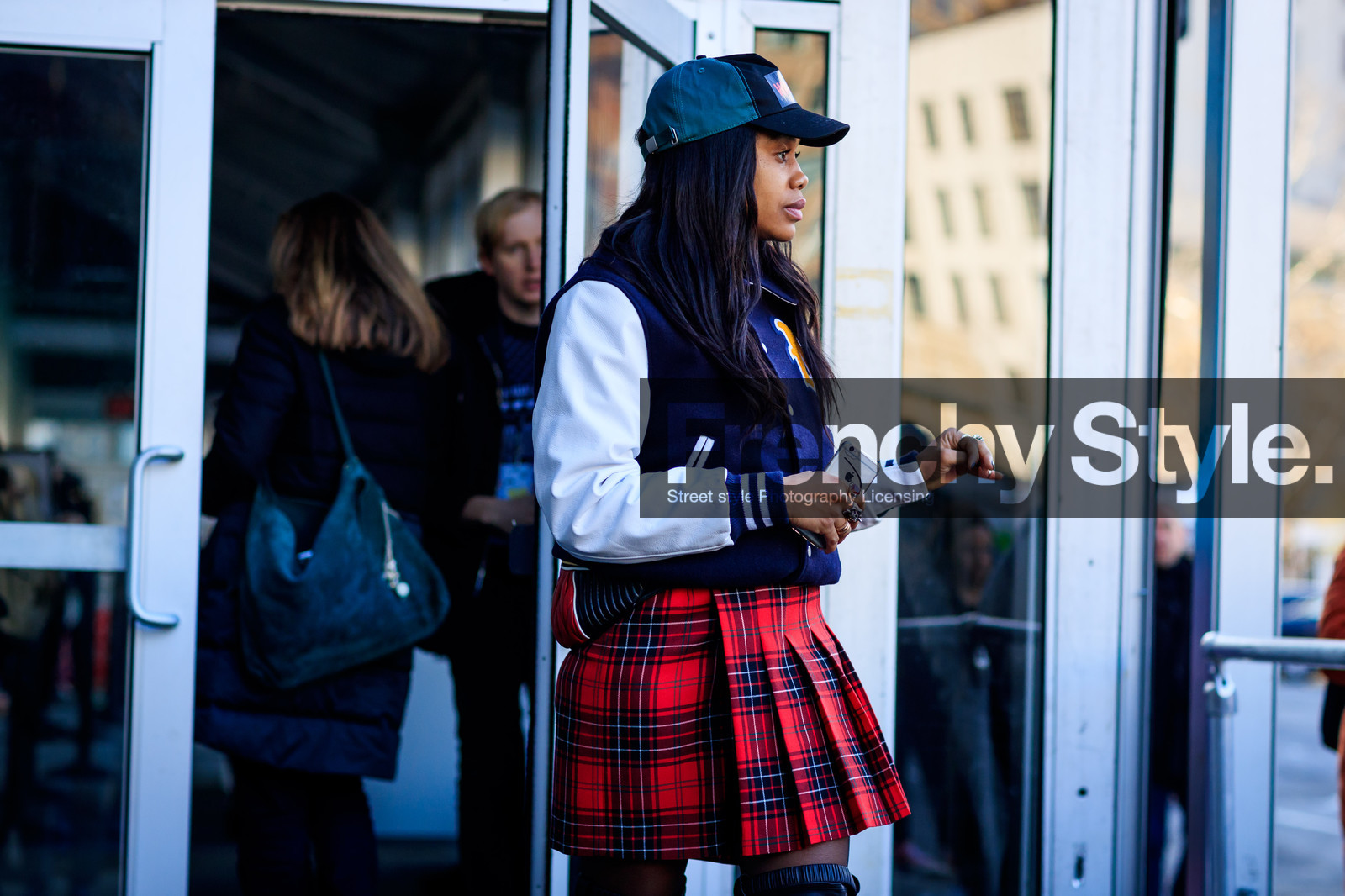 american, black cap, checked, fanny pack, graphic skirt, miu miu, plaid, pleated skirt, printed skirt, red bag, red skirt, tartan, teddy jacket, fashion week, frenchystyle, FW, jonathan paciullo, street style, NYFW, NEW YORK, AUTUMN WINTER 2018-2019, AW 18-19, FALL WINTER 2018-2019, FW 18-19, atmosphere details, horizontal, detail, jan-michael quammie