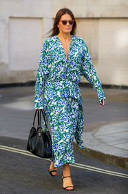 floral printed skirt, floral printed blouse, mix and match look, coach bag, black leather bag, drape blouse, low necked blouse, long sleeves blouse, long skirt, black leather sandals, fashion week, frenchystyle, FW, jonathan paciullo, street style, vertical, full length