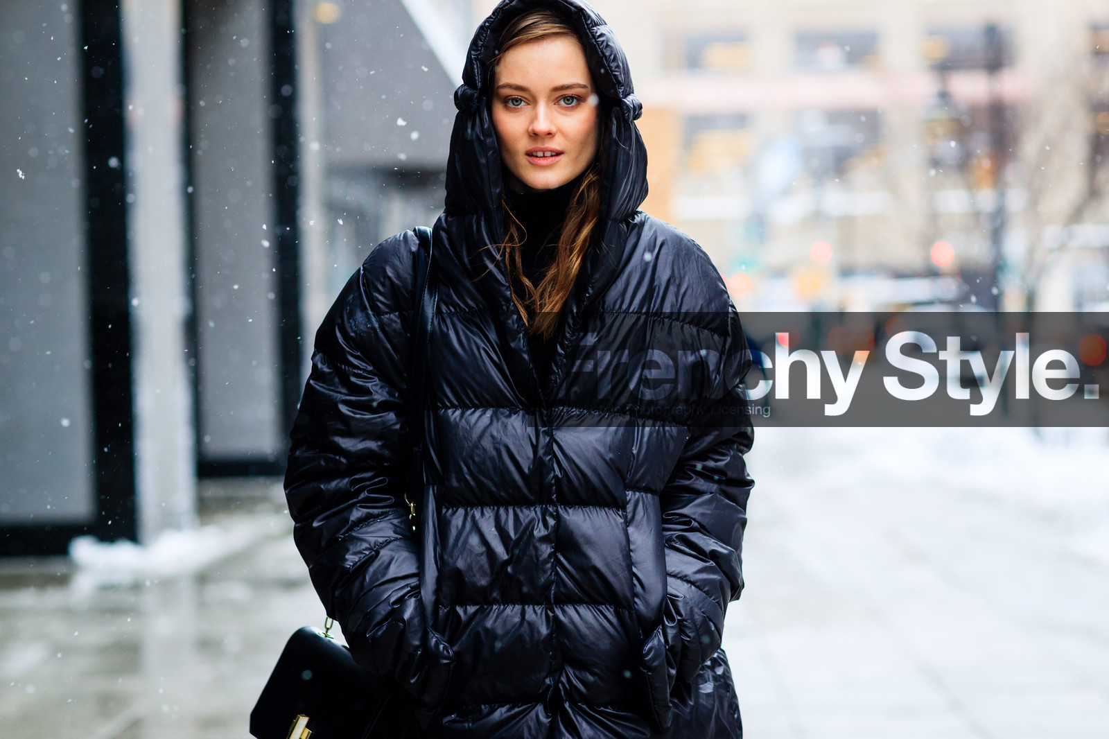 atmosphere details, AUTUMN WINTER 2017-2018, AW 17-18, black jacket, detail, down jacket, FALL WINTER 2017-2018, fashion week, frenchystyle, FW, FW 17-18, hood, hoodie, horizontal, jonathan paciullo, model, NEW YORK, NYFW, street style