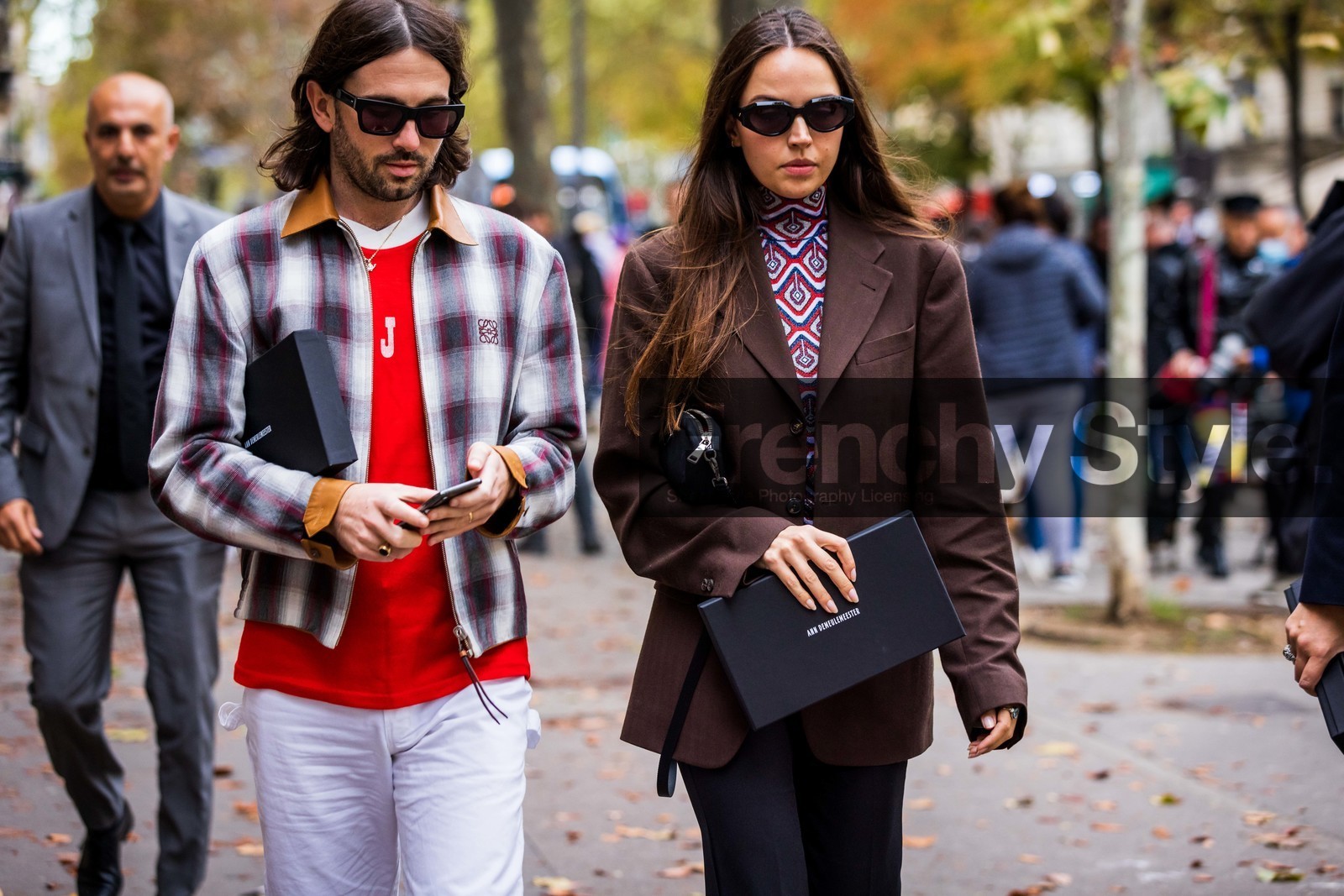 black sunglasses, blazer, brown blazer, Celenie Laura Fleur Seidel, check, checked jacket, jacket, menswear, pants, printed jacket, printed turtleneck, red t-shirt, sunglasses, t-shirt, turtleneck, white pants, fashion week, frenchystyle, FW, jonathan paciullo, street style, PFW, PARIS, SPRING SUMMER 2022, SS 22, atmosphere details, horizontal