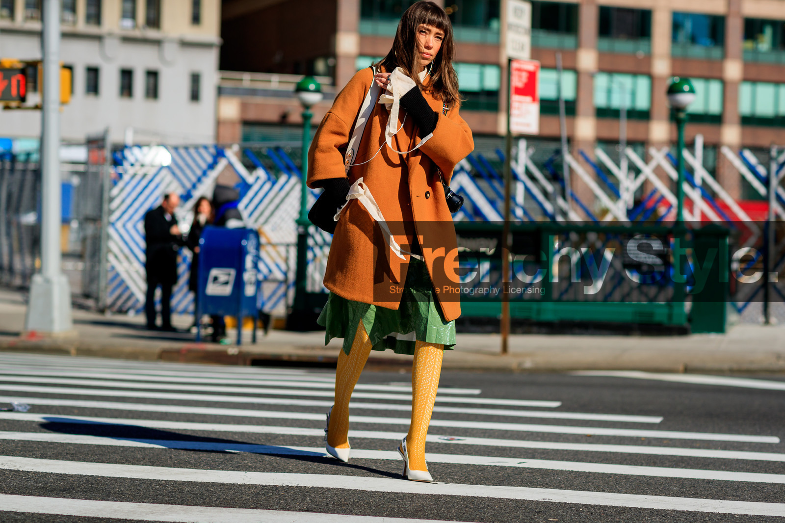 beige shirt, black bag, black belt, christian dior, green dress, high heels, leather bag, leather belt, leather dress, leather shoes, orange coat, prada, thights, varnished leather shoes, white shoes, street style, jonathan paciullo, FW, frenchystyle, fashion week, NYFW, NEW YORK, AUTUMN WINTER 2018-2019, AW 18-19, FALL WINTER 2018-2019, FW 18-19, atmosphere details, horizontal, full length, thania peck