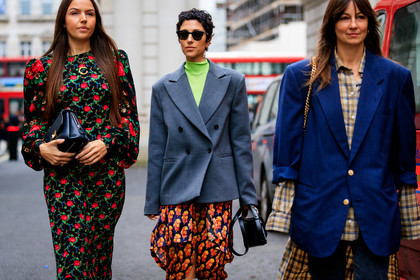 beige shirt, black bag, black dress, blazer, blue jacket, celenie laura fleur, checked, floral, flowers, graphic dress, graphic shirt, graphic skirt, green, green top, grey jacket, leather bag, neon, orange skirt, plaid, printed dress, printed shirt, printed skirt, red, sunglasses, trousers, yasmin sewell, street style, jonathan paciullo, FW, frenchystyle, fashion week, LFW, LONDON, AUTUMN WINTER 2019-2020, AW 19-20, FW 19-20, FALL WINTER 2019-2020, horizontal, atmosphere details, detail