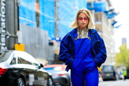 animal print, beige top, blue denim, blue jacket, blue overall, denim jacket, snake print, sunglasses, trousers, fashion week, frenchystyle, FW, jonathan paciullo, street style, LFW, LONDON, SPRING SUMMER 2019, SS 19, atmosphere details, horizontal, detail