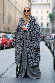 animal print, black and white, Fur coat, graphic jacket, graphic skirt, leopard, nina suess, over the shoulder, printed jacket, printed skirt, sunglasses, fashion week, frenchystyle, FW, jonathan paciullo, street style, MFW, MILAN, SPRING SUMMER 2019, SS 19, vertical, full length
