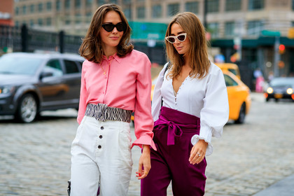 animal print, high waist, pink pants, pink shirt, purple pants, sunglasses, trousers, white pants, white shirt, zebra, fashion week, frenchystyle, FW, jonathan paciullo, street style, NEW YORK, NYFW, SPRING SUMMER 2020, SS 20, horizontal, atmosphere details, detail