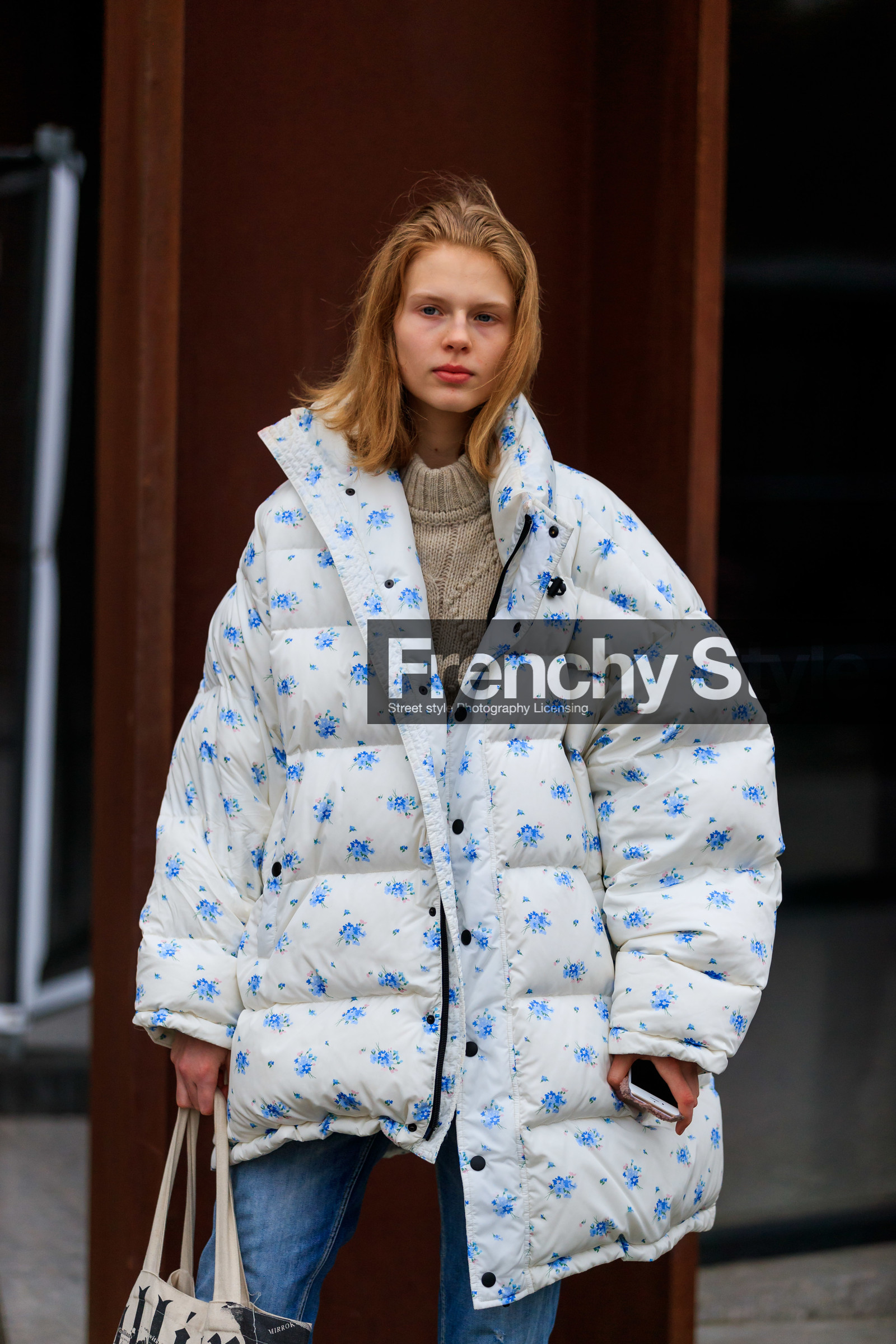 beige knit, blue denim, denim pants, down jacket, floral, flowers, graphic jacket, jeans, model, printed jacket, trousers, white jacket, street style, jonathan paciullo, FW, frenchystyle, fashion week, LFW, LONDON, AUTUMN WINTER 2019-2020, AW 19-20, FW 19-20, FALL WINTER 2019-2020, vertical, atmosphere details, detail
