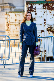 blazer, erika boldrin, grey jacket, grey pants, grey suit, leather bag, leather shoes, maison martin margiela, purple bag, trousers, white shoes, yellow sweater, PARIS, PFW, street style, jonathan paciullo, FW, frenchystyle, fashion week, AUTUMN WINTER 2019-2020, AW 19-20, FALL WINTER 2019-2020, FW 19-20, vertical, full length
