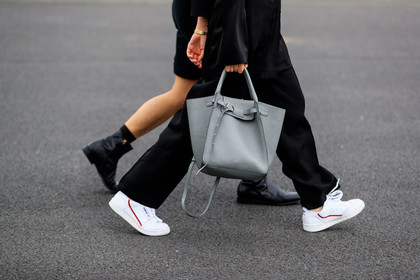 adidas, black pants, black shirt, céline, grey bag, leather bag, leather shoes, trousers, white sneakers, fashion week, frenchystyle, FW, jonathan paciullo, street style, PFW, PARIS, atmosphere details, horizontal, detail, AUTUMN WINTER 2018-2019, FALL WINTER 2018-2019, FW 18-19