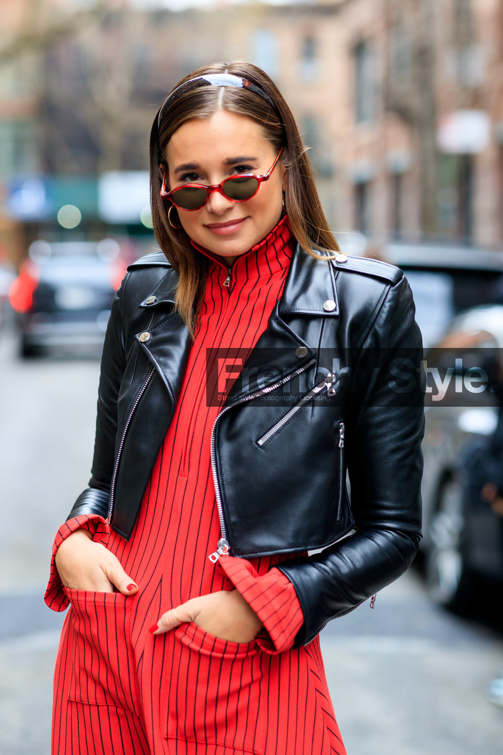 bernsteio, black jacket, black perfecto, danielle bernstein, leather jacket, leather perfecto, red jumpsuit, stripes, sunglasses, street style, jonathan paciullo, frenchystyle, NYFW, NEW YORK, AUTUMN WINTER 2019-2020, AW 19-20, FALL WINTER 2019-2020, FW 19-20, fashion week, FW, vertical, atmosphere details, detail