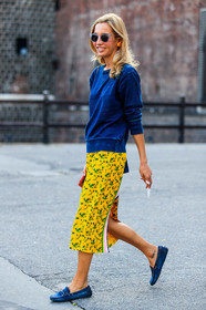 blue sweatshirt, blue loafers, denim, denim shoes, denim loafers, denim sweatshirt, yellow skirt, mid long skirt, floral printed skirt, sheer sunglasses, micol sabbadini, fashion week, frenchystyle, FW, jonathan paciullo, street style, MFW, MILAN, SPRING SUMMER 2021, SS 21, vertical, full length