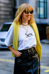 black skirt, leather skirt, lisa aiken, message, necklace, printed t shirt, sunglasses, vinyl, white t shirt, yellow sweater, fashion week, frenchystyle, FW, jonathan paciullo, street style, LFW, LONDON, SPRING SUMMER 2019, SS 19, vertical, detail, atmosphere details