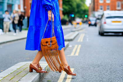 atmosphere details, blue dress, brown bag, brown shoes, detail, emili sindlev, fashion week, frenchystyle, fringes, FW, high heels, horizontal, jonathan paciullo, jw anderson, leather bag, leather shoes, LFW, LONDON, SPRING SUMMER 2018, SS 18, street style, suede bag