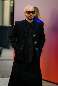 menswear, fashion week, frenchystyle, FW, jonathan paciullo, street style, PFW, PARIS, FALL WINTER 2022-2023, AUTUMN WINTER 2022-2023, FW 22-23, atmosphere details, detail, vertical