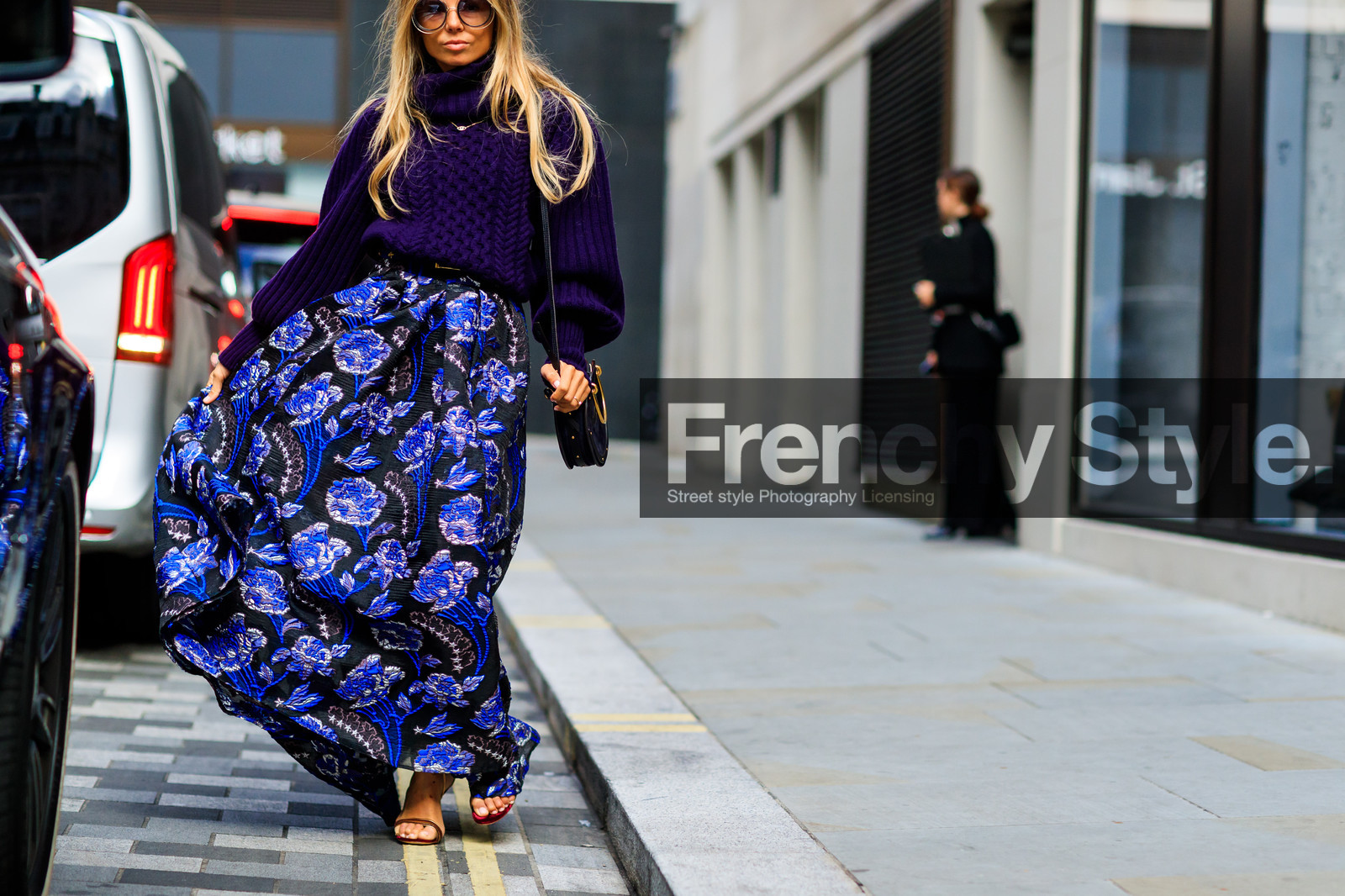 atmosphere details, black bag, blue skirt, detail, erica pelosini, fashion week, floral, flowers, frenchystyle, FW, graphic dress, horizontal, jonathan paciullo, leather bag, leather shoes, LFW, LONDON, printed dress, printed skirt, purple sweater, SPRING SUMMER 2018, SS 18, street style