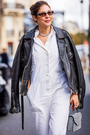 bag, black and white, black and white bag, black perfecto, jacket, jumpsuit, leather bag, leather jacket, overalls, perfecto, strass, sunglasses, white overalls, fashion week, frenchystyle, FW, jonathan paciullo, street style, PFW, PARIS, SPRING SUMMER 2022, SS 22, vertical, atmosphere details