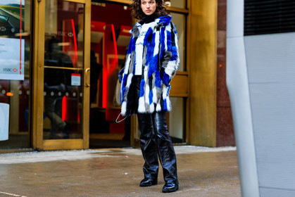 atmosphere details, AUTUMN WINTER 2017-2018, AW 17-18, black boots, black pants, black turtleneck, blue fur coat, detail, FALL WINTER 2017-2018, fashion week, frenchystyle, FW, FW 17-18, horizontal, jonathan paciullo, leather boots, leather pants, mckenna hellam, model, NEW YORK, NYFW, patchwork, street style, trousers, white t shirt