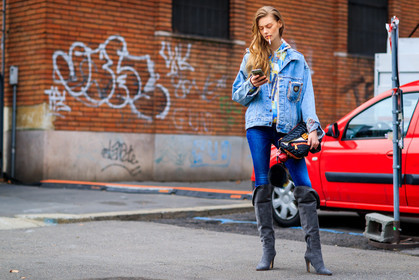 atmosphere details, AUTUMN WINTER 2017-2018, AW 17-18, black and white bag, black bag, blue denim, cartoon, denim jacket, denim pants, embroidered jacket, FALL WINTER 2017-2018, fashion week, frenchystyle, full length, FW, FW 17-18, grey boots, high boots, high heels, hoodie, horizontal, jeans, jonathan paciullo, leather bag, leather shoes, levi's, levi's strauss, MFW, MILAN, miu miu, model, multicolor sweater, ondria hardin, printed sweater, street style, trousers
