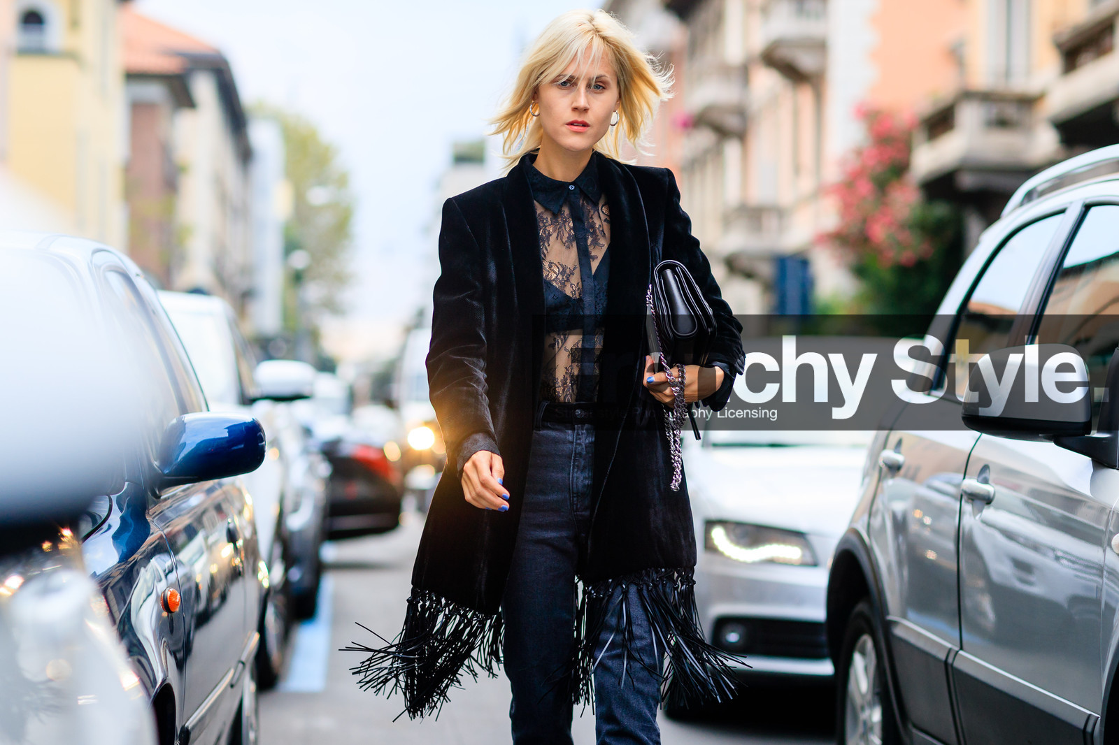 atmosphere details, black bra, black denim, black jacket, black shirt, denim pants, detail, fashion week, frenchystyle, fringes, FW, horizontal, jeans, jonathan paciullo, lace, lace shirt, leather bag, linda tol, MFW, MILAN, see through, SPRING SUMMER 2017, SS 17, street style, tone on tone, total look black, trousers, velvet