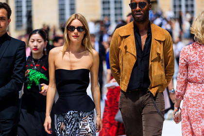 black and white, black shirt, black top, brown, brown pants, bustier top, camel, camel jacket, fishnet, graphic skirt, printed skirt, see through, sunglasses, trousers, fashion week, frenchystyle, FW, jonathan paciullo, street style, PFW, PARIS, horizontal, atmosphere details, detail, AUTUMN WINTER 2018-2019, FALL WINTER 2018-2019, FW 18-19, camille rowe