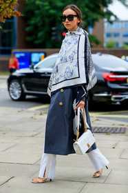 beatrice gutu, monogrammed scarf, animal printed scarf, burberry scarf, printed scarf, silk scarf, burberry trench coat, burberry total look, burberry bag, blue trench coat, white pants, white leather bag, quilted bag, chain strap bag, celine sunglasses, black sunglasses, white leather sandals, fashion week, frenchystyle, FW, jonathan paciullo, street style, vertical, full length