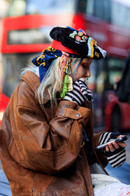 beret, black hat, blue scarf, brown jacket, embroideries, gloves, leather jacket, pins, velvet, fashion week, frenchystyle, FW, jonathan paciullo, street style, LFW, LONDON, AUTUMN WINTER 2018-2019, AW 18-19, FALL WINTER 2018-2019, FW 18-19, vertical, atmosphere details, detail
