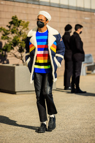 knitted beret, white beret, multicolor jumper, black pants, black leather pants, winter fury jacket, puffy winter jacket, glasss, glasses, stripes jumper, black derbies, leather shoes, leather derbies, fashion week, frenchystyle, FW, jonathan paciullo, street style, NYFW, NEW YORK, AUTUMN WINTER 2022-2023, FALL WINTER 2022_2023, FW 22-23, vertical, full length