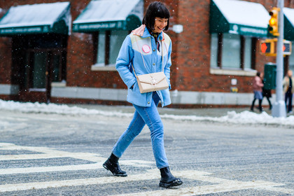 atmosphere details, AUTUMN WINTER 2017-2018, AW 17-18, black boots, blue denim, blue jacket, clara cornet, denim pants, down jacket, FALL WINTER 2017-2018, fashion week, frenchystyle, full length, FW, FW 17-18, horizontal, jeans, jonathan paciullo, jw anderson, leather bag, leather boots, miu miu, NEW YORK, NYFW, pink bag, street style, trousers