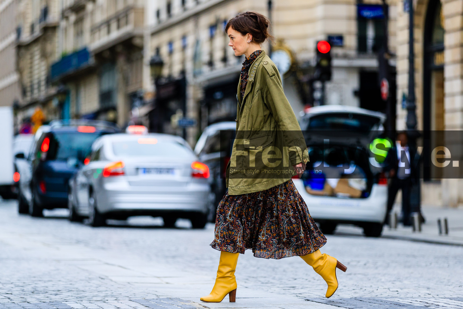 atmosphere details, AUTUMN WINTER 2016-2017, AW 16-17, black dress, FALL WINTER 2016-2017, fashion week, frenchystyle, full length, FW, FW 16-17, green jacket, HAUTE COUTURE, high boots, high heels, horizontal, jo ellison, jonathan paciullo, kaki jacket, leather boots, MENSWEAR, PARIS, parka, PFW, printed dress, silk dress, street style, yellow boots