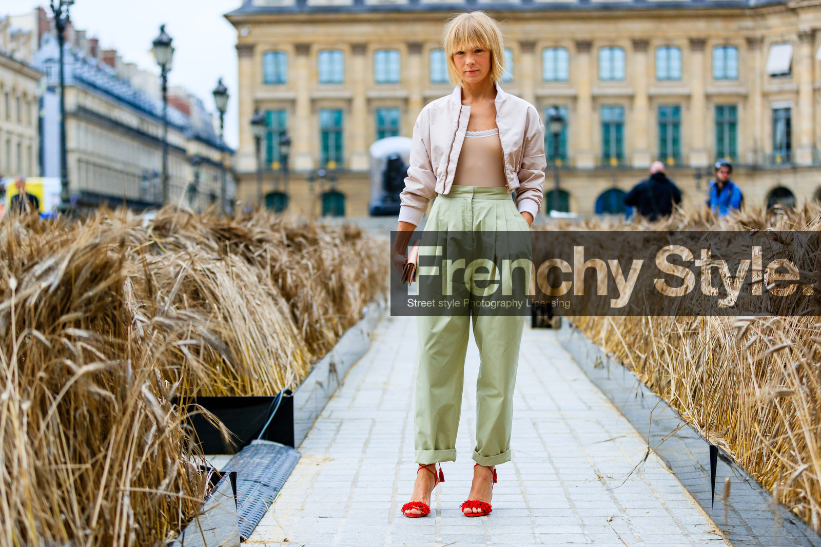 atmosphere details, AUTUMN WINTER 2016-2017, AW 16-17, beige top, bomber jacket, FALL WINTER 2016-2017, fashion week, frenchystyle, full length, FW, FW 16-17, green pants, HAUTE COUTURE, high heels, high waist, horizontal, jonathan paciullo, MENSWEAR, PARIS, PFW, pink jacket, pink top, red sandals, red shoes, street style, suede shoes, trousers, vika gazinskaya