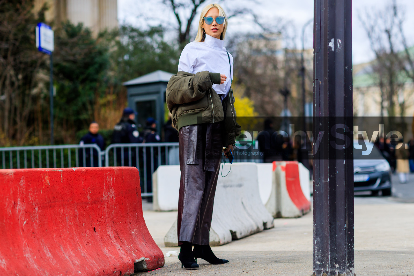atmosphere details, AUTUMN WINTER 2017-2018, AW 17-18, black shoes, bomber jacket, brown pants, FALL WINTER 2017-2018, fashion week, frenchystyle, full length, FW, FW 17-18, green jacket, high heels, horizontal, jonathan paciullo, leather pants, leather shoes, model, off the shoulder, PARIS, PFW, street style, sunglasses, trousers, white shirt