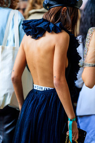 atmosphere details, beret, black dress, black hat, christian dior, detail, fashion week, frenchystyle, FW, graphic dress, jonathan paciullo, open back, PARIS, patricia manfield, PFW, printed dress, satin stitch, SPRING SUMMER 2018, SS 18, street style, vertical