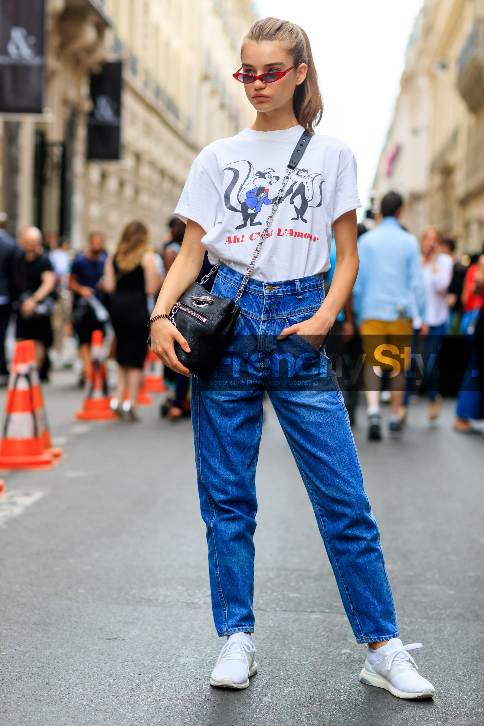 adidas, black bag, blue denim, denim pants, jeans, leather bag, leather shoes, printed t shirt, sunglasses, trousers, white sneakers, white t shirt, fashion week, frenchystyle, FW, jonathan paciullo, street style, PFW, PARIS, vertical, full length, model, AUTUMN WINTER 2018-2019, FALL WINTER 2018-2019, FW 18-19