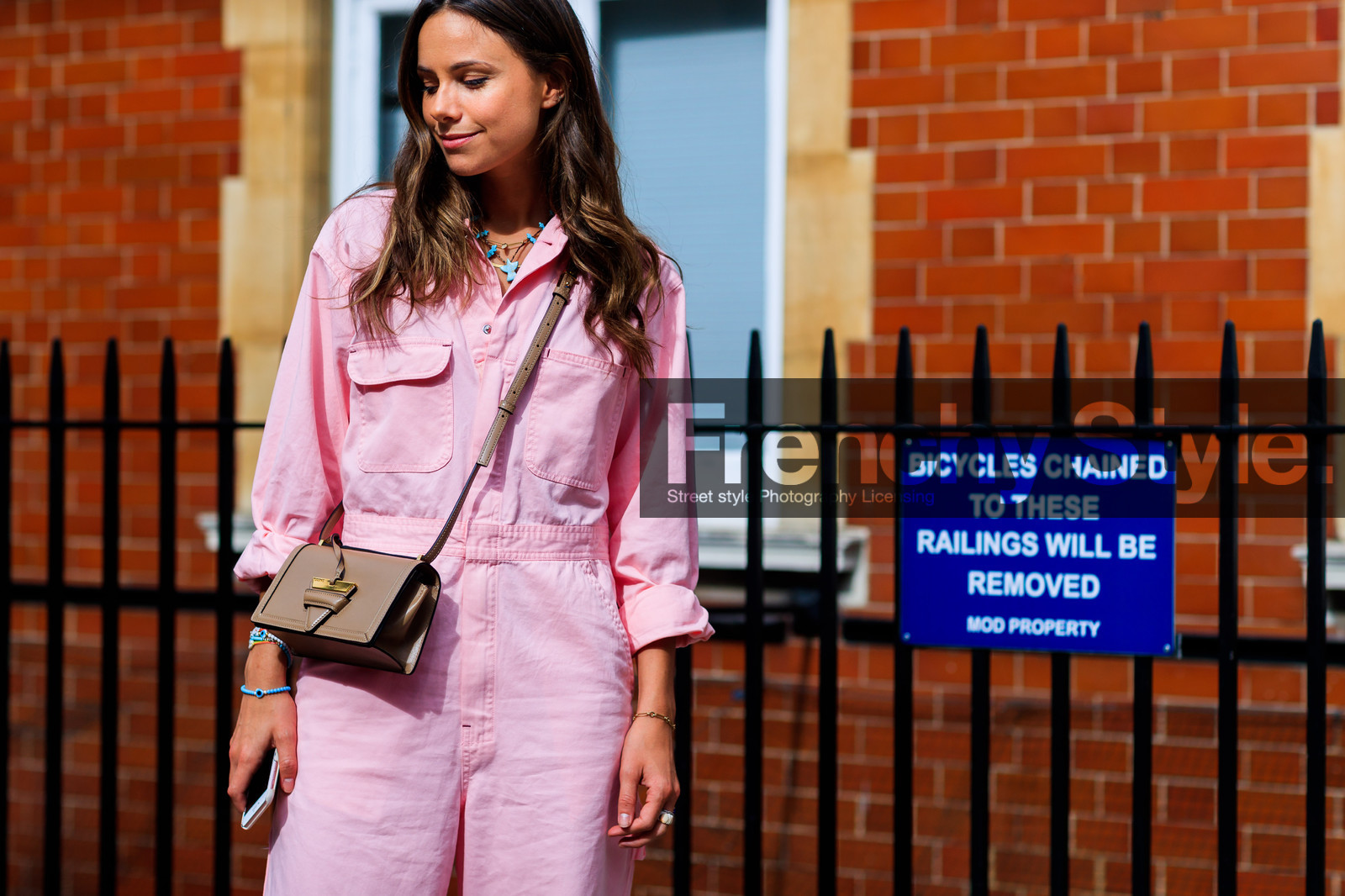 atmosphere details, beige bag, detail, fashion week, florrie thomas, frenchystyle, FW, horizontal, jonathan paciullo, leather bag, LFW, loewe, LONDON, necklace, pink jumpsuit, SPRING SUMMER 2018, SS 18, street style, trousers