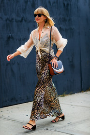 animal print, beige shirt, black bag, black shoes, bracelet, brown, graphic bag, graphic dress, high heels, leather bag, leather shoes, leopard, lisa aiken, printed bag, printed dress, see through, sunglasses, watch, street style, jonathan paciullo, FW, frenchystyle, fashion week, NYFW, NEW YORK, SPRING SUMMER 2019, SS 19, vertical, full length
