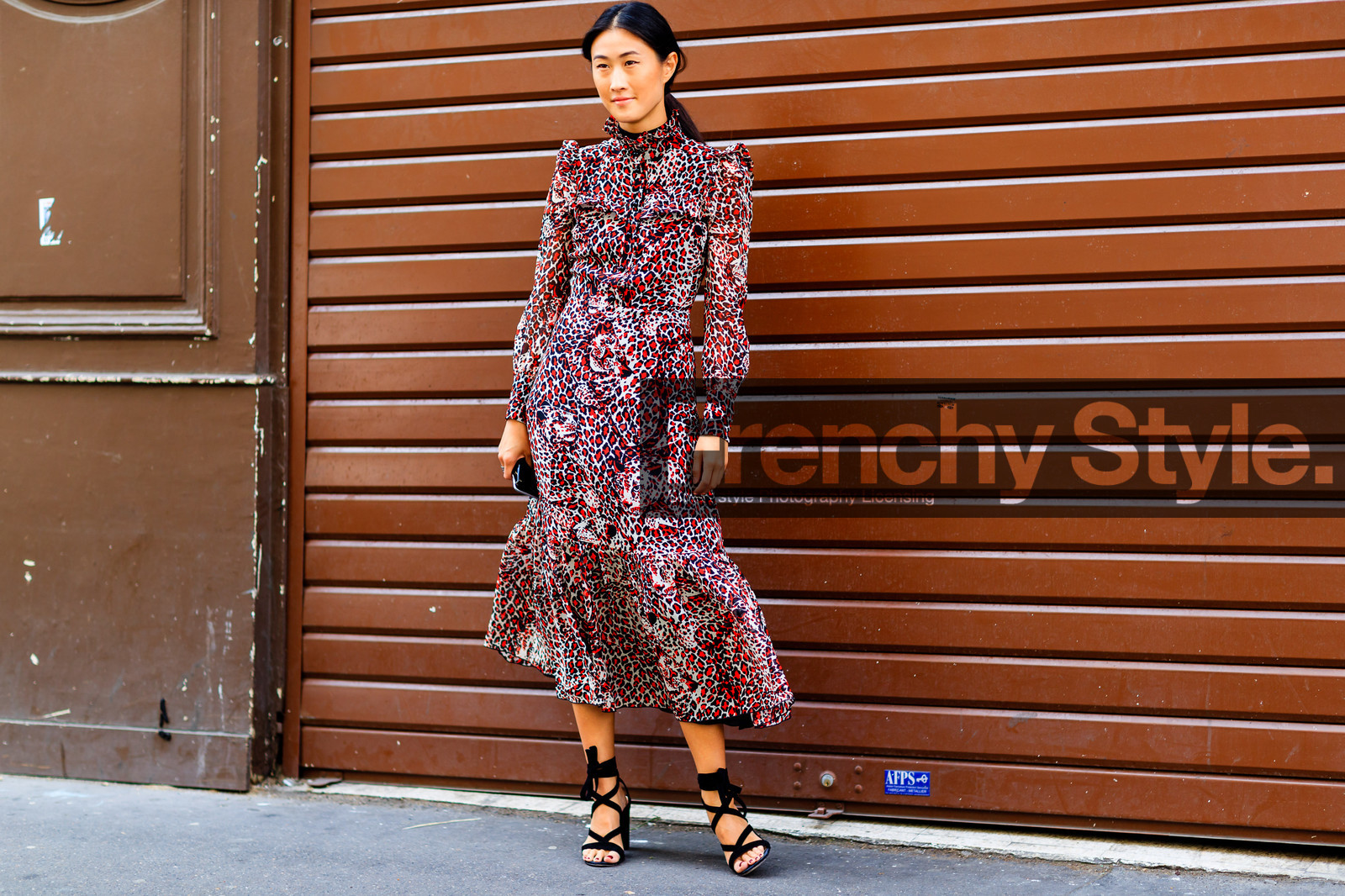 atmosphere details, AUTUMN WINTER 2016-2017, AW 16-17, black sandals, FALL WINTER 2016-2017, fashion week, frenchystyle, full length, FW, FW 16-17, HAUTE COUTURE, horizontal, jonathan paciullo, justine lee, lace up shoes, MENSWEAR, PARIS, PFW, printed dress, red dress, street style, suede shoes