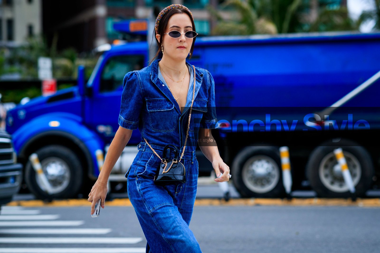 black bag, blue denim, denim jumpsuit, denim pants, headband, jeans, leather bag, mini bag, sunglasses, trousers, fashion week, frenchystyle, FW, jonathan paciullo, street style, NEW YORK, NYFW, SPRING SUMMER 2020, SS 20, horizontal, atmosphere details, detail