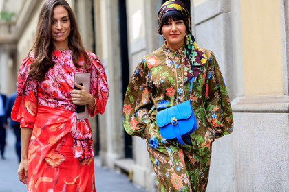 maria bernad, erika boldrin, blue leather bag, brown pants, brown shirt, camel leather shoes, crossbody bag, floral print total look, floral printed pants, floral printed scarf, floral printed shirt, loose pants, loose shirt, peter pilotto bag, platform shoes, pyjama look, silk pants, silk scarf, silk shirt, wooden heels shoes, velvet shoes, split dress, silk dress, red leather clutch, red dress, pink dress, pearl detail shoes, long sleeves dress, long dress, light beige clutch, floral printed dress, camel leather clutch, belted dress, ankle bracelet, fashion week, frenchystyle, FW, jonathan paciullo, street style, MFW, MILAN, SPRING SUMMER 2020, SS 20