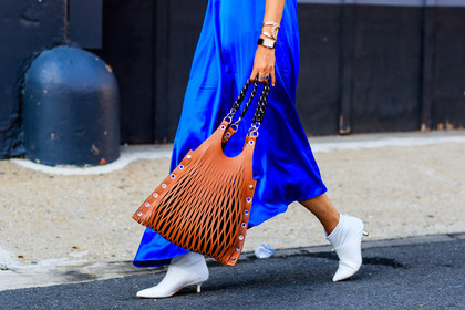 atmosphere details, balenciaga, blue dress, bracelet, Charlotte Groeneveld, detail, fashion week, frenchystyle, FW, high heels, horizontal, iphone, jonathan paciullo, leather bag, leather shoes, long dress, NEW YORK, NYFW, rings, SPRING SUMMER 2018, SS 18, street style, white boots