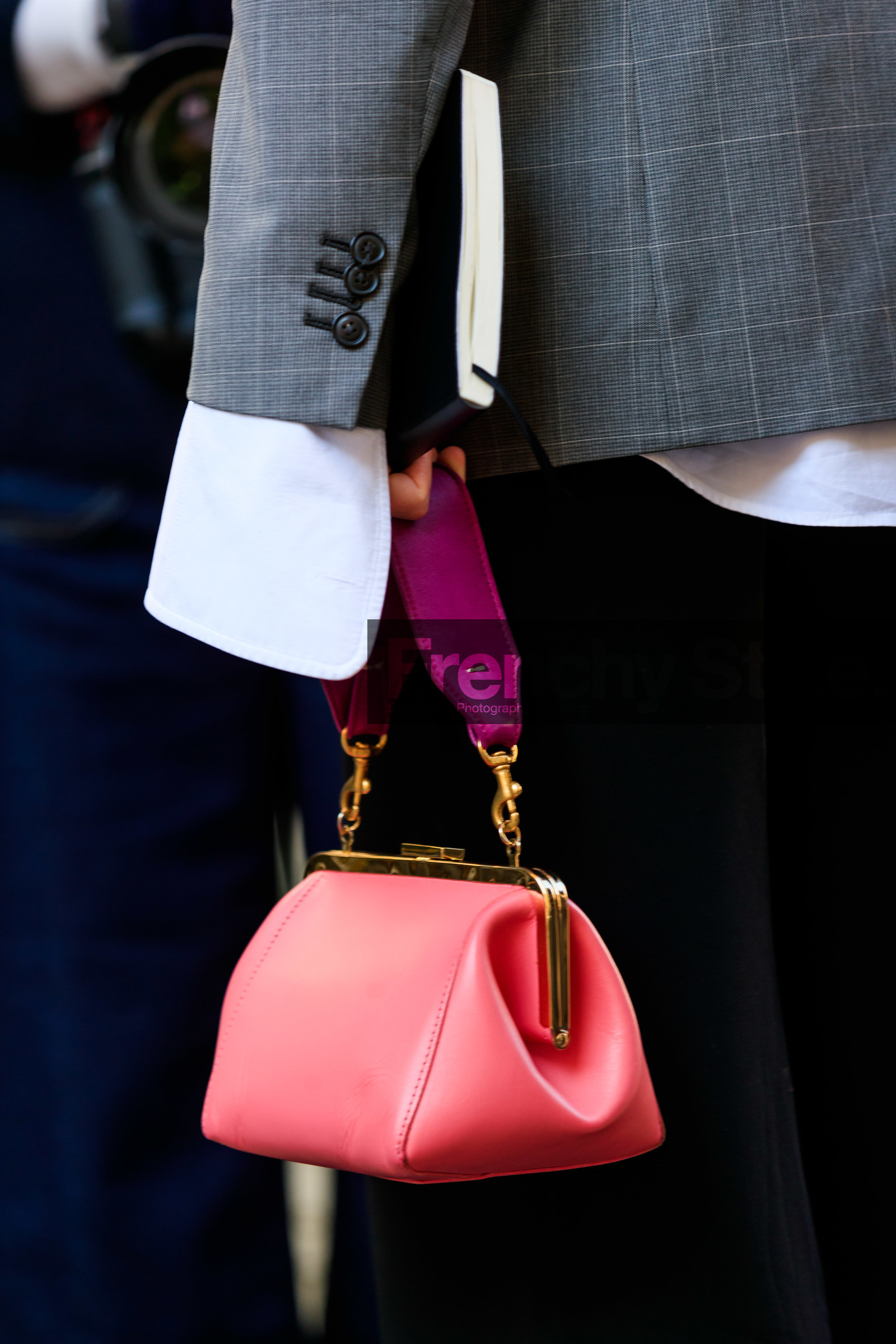 black pants, blazer, checked, claire beermann, graphic jacket, grey jacket, leather bag, pink bag, plaid, printed jacket, trousers, white shirt, fashion week, frenchystyle, FW, jonathan paciullo, street style, PFW, PARIS, AUTUMN WINTER 2019-2020, AW 19-20, FALL WINTER 2019-2020, FW 19-20, vertical, atmosphere details, detail