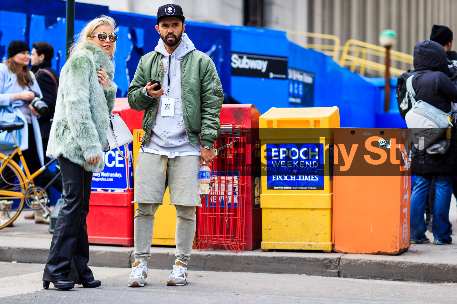 atmosphere details, AUTUMN WINTER 2016-2017, AW 16-17, beige pants, beige shorts, beige sneakers, black cap, black heels, black pants, bomber jacket, FALL WINTER 2016-2017, fashion week, frenchystyle, full length, fur coat, FW, FW 16-17, green coat, green fur, grey sweater, high heels, hoodie, horizontal, jonathan paciullo, kaki jacket, layers, leather bag, leather pants, new balance, NEW YORK, NYFW, printed sweater, saint laurent paris, street style, sunglasses, trousers, white bag, woman