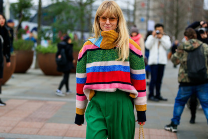graphic sweater, green pants, jeanette madsen, multicolor sweater, printed scarf, printed sweater, striped sweater, sunglasses, trousers, street style, jonathan paciullo, FW, frenchystyle, fashion week, LFW, LONDON, AUTUMN WINTER 2019-2020, AW 19-20, FW 19-20, FALL WINTER 2019-2020, horizontal, atmosphere details, detail
